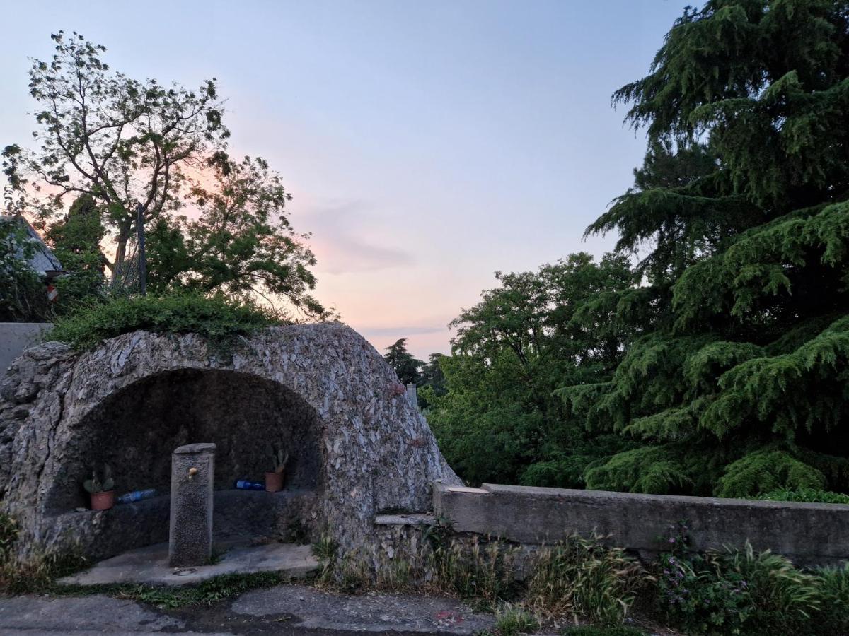 Lovely One-Bedroom Attic In An Ancient Village Bologna Eksteriør billede
